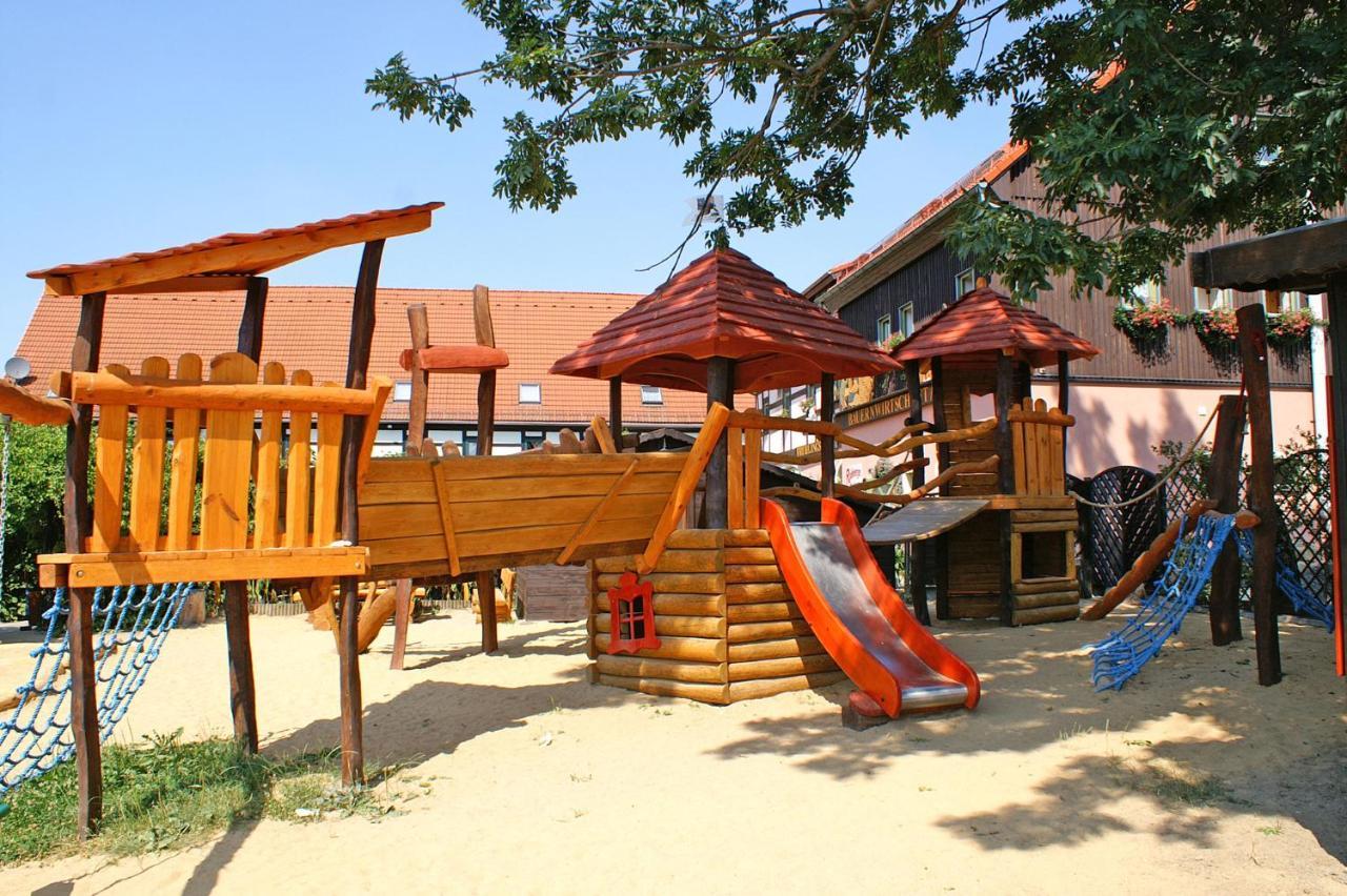 Ratags Kunsthandwerkerhaus Langenwolmsdorf 外观 照片